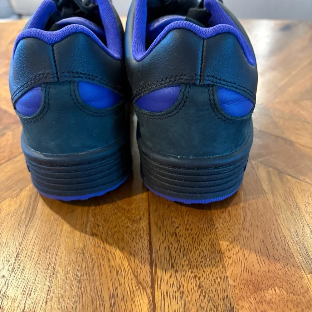 Converse Men's Black and Purple Sneakers